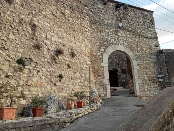 appartamento in vendita a Ferentillo in zona San Mamiliano