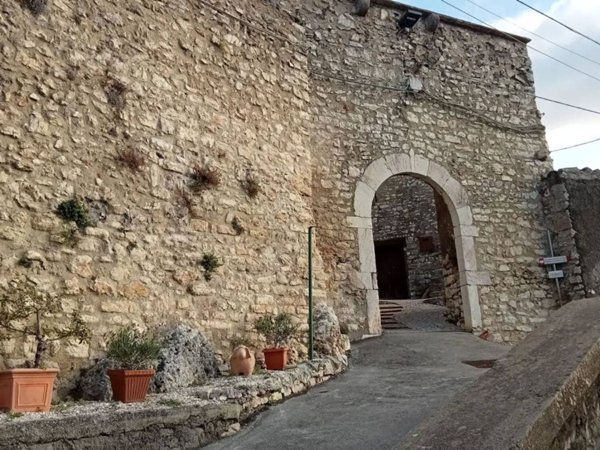 appartamento in vendita a Ferentillo in zona San Mamiliano