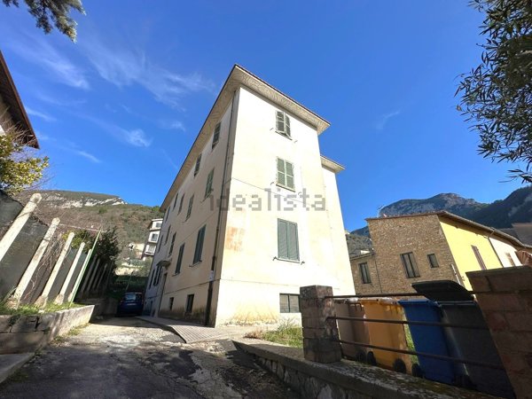 appartamento in vendita a Ferentillo