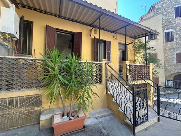 appartamento in vendita a Ferentillo