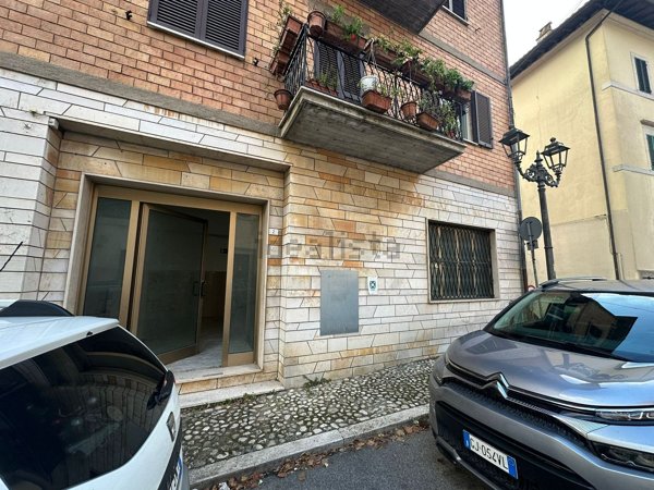 locale commerciale in vendita a Ferentillo