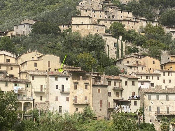 appartamento in vendita a Ferentillo