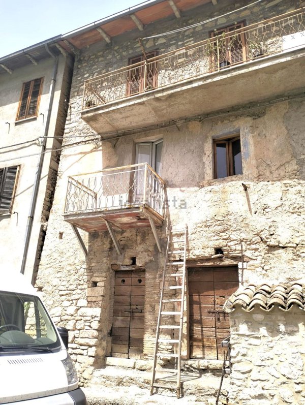 appartamento in vendita a Ferentillo