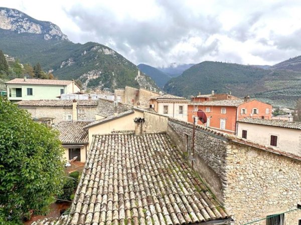 appartamento in vendita a Ferentillo