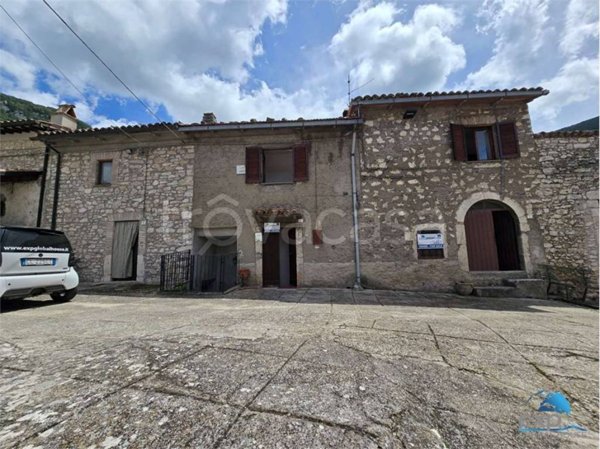 appartamento in vendita a Ferentillo in zona Castellonalto