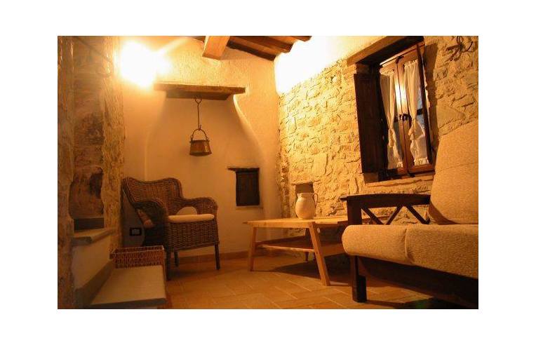casa indipendente in vendita a Ferentillo in zona Terria