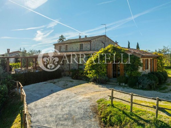 casa indipendente in vendita a Ficulle