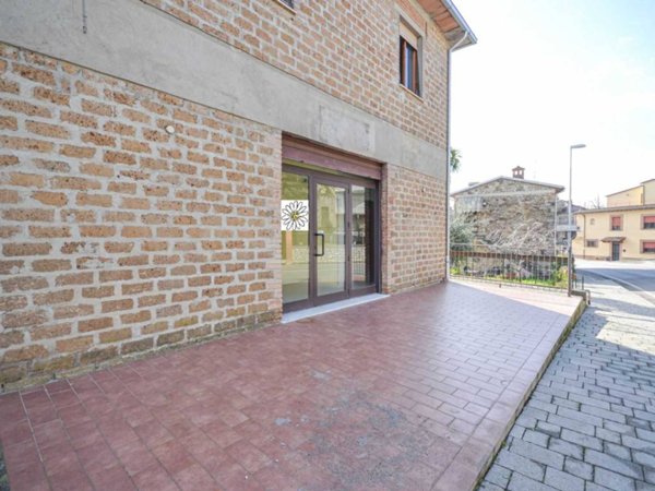 negozio in vendita a Ficulle