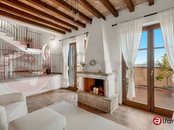 casa indipendente in vendita a Ficulle