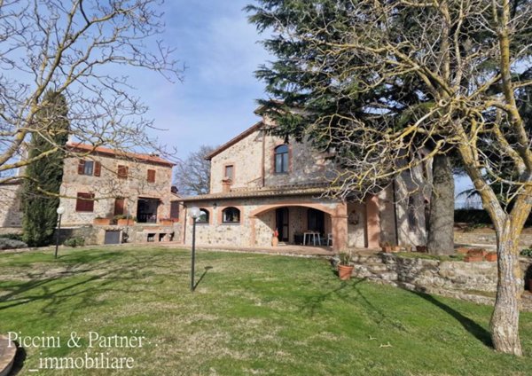 casa indipendente in vendita a Ficulle in zona Sala