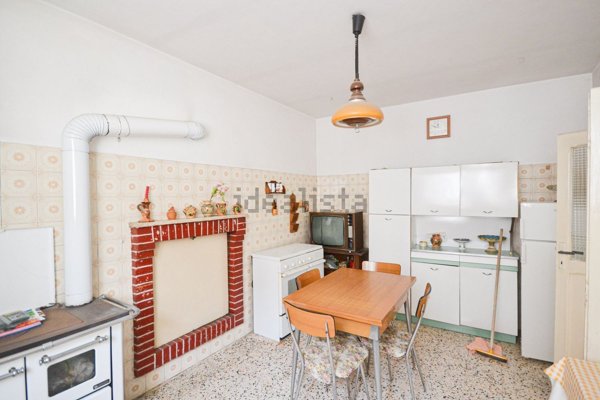 casa indipendente in vendita a Ficulle