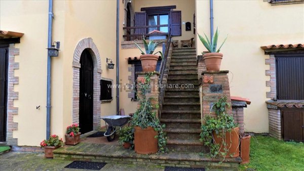 appartamento in vendita a Ficulle