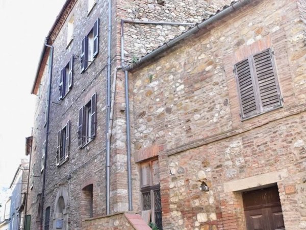 casa indipendente in vendita a Ficulle