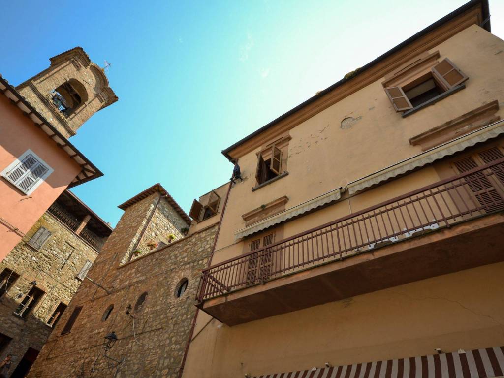 casa indipendente in vendita a Ficulle