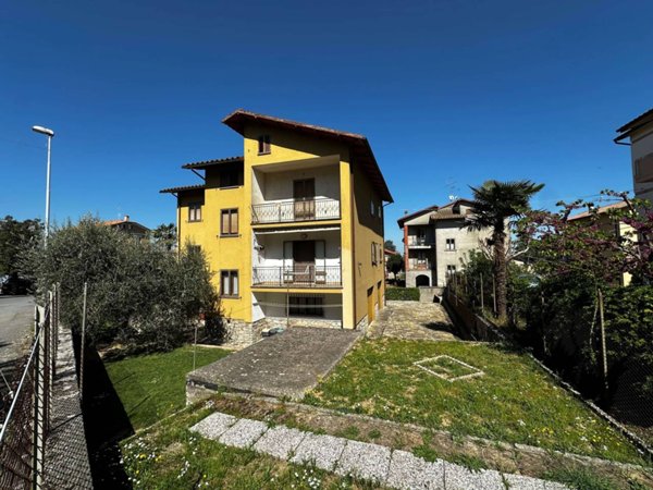 casa indipendente in vendita a Ficulle