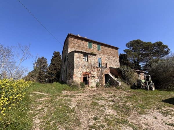 casale in vendita a Ficulle