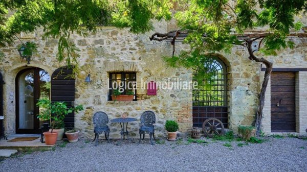 casa indipendente in vendita a Ficulle in zona Sala