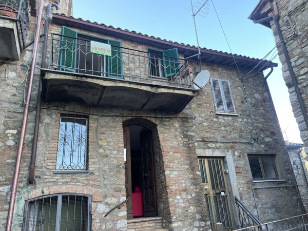 pentavano in vendita a Ficulle