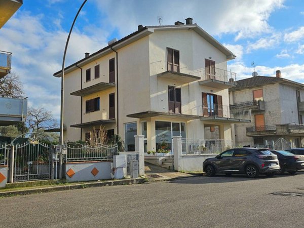 appartamento in vendita a Giove