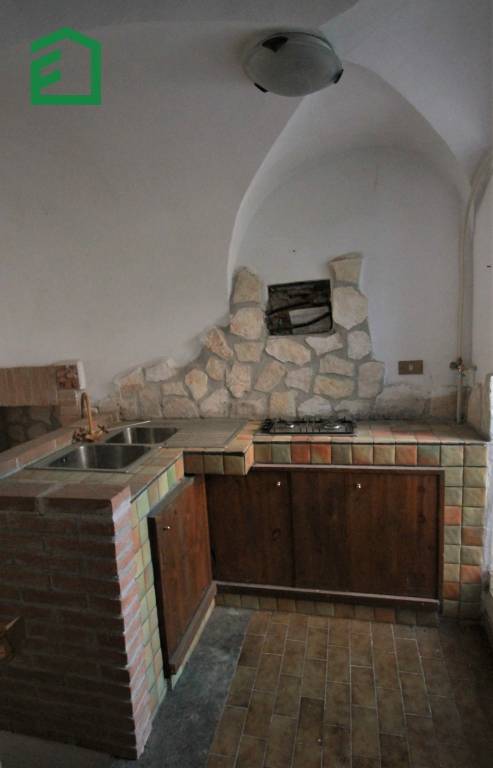 appartamento in vendita a Giove