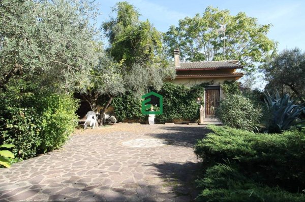 casa indipendente in vendita a Giove