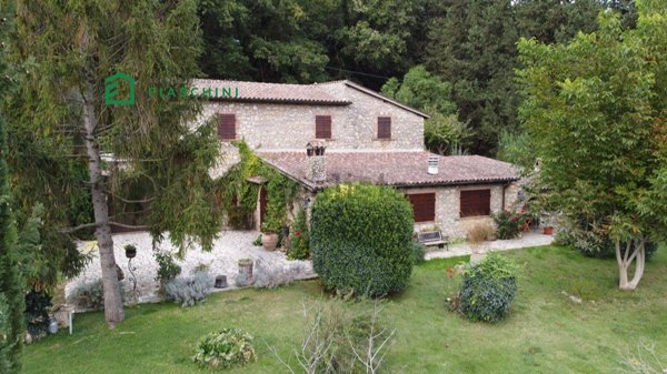 casa indipendente in vendita a Giove