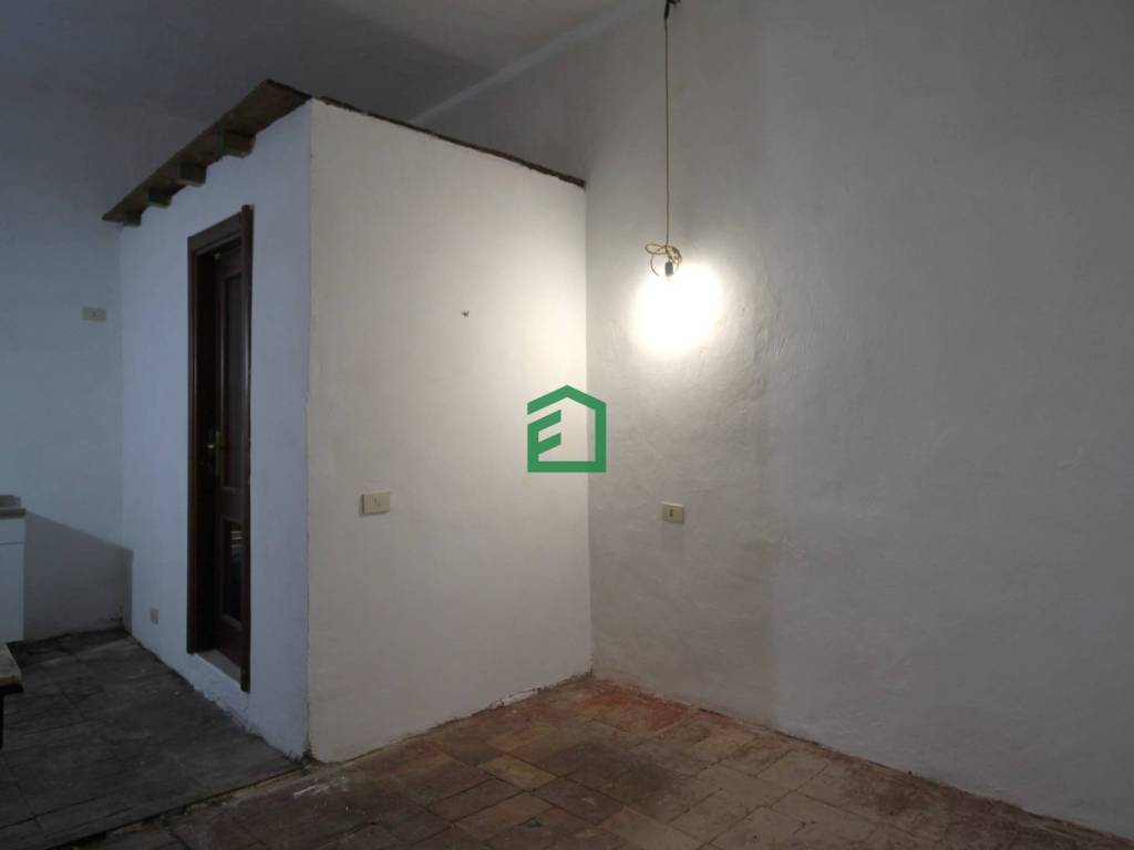 appartamento in vendita a Giove