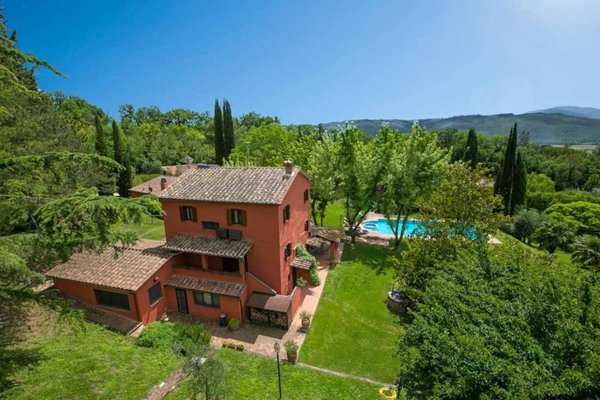 casa indipendente in vendita a Giove