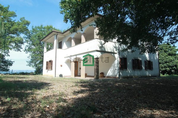 casa indipendente in vendita a Giove