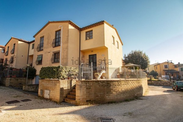 casa indipendente in vendita a Giove