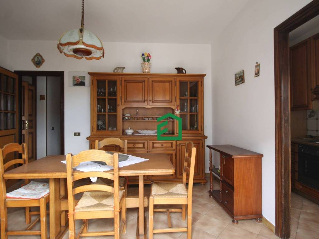 appartamento in vendita a Giove