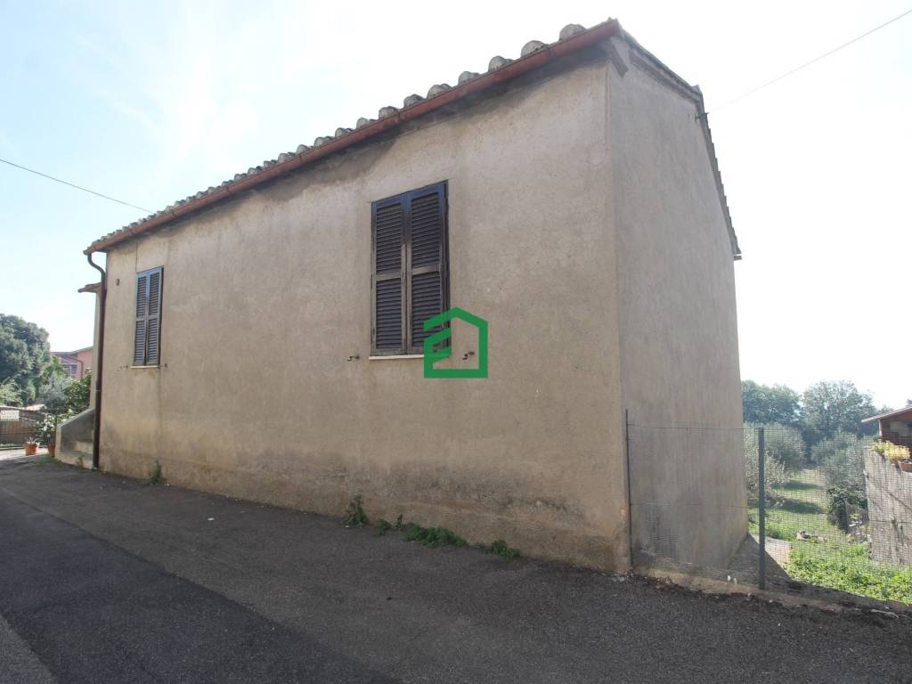 casa indipendente in vendita a Giove