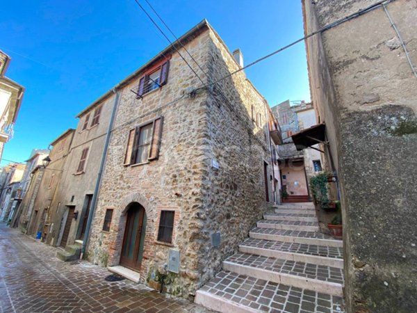 appartamento in vendita a Giove