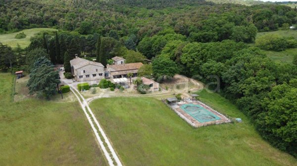 casa indipendente in vendita a Giove