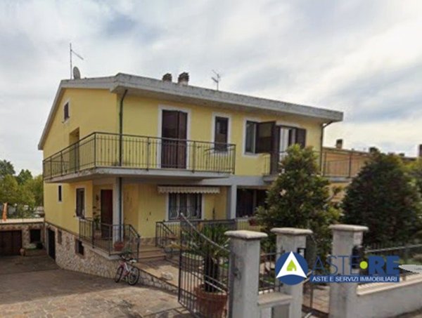 appartamento in vendita a Giove