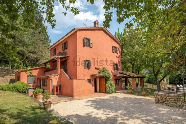 casa indipendente in vendita a Giove
