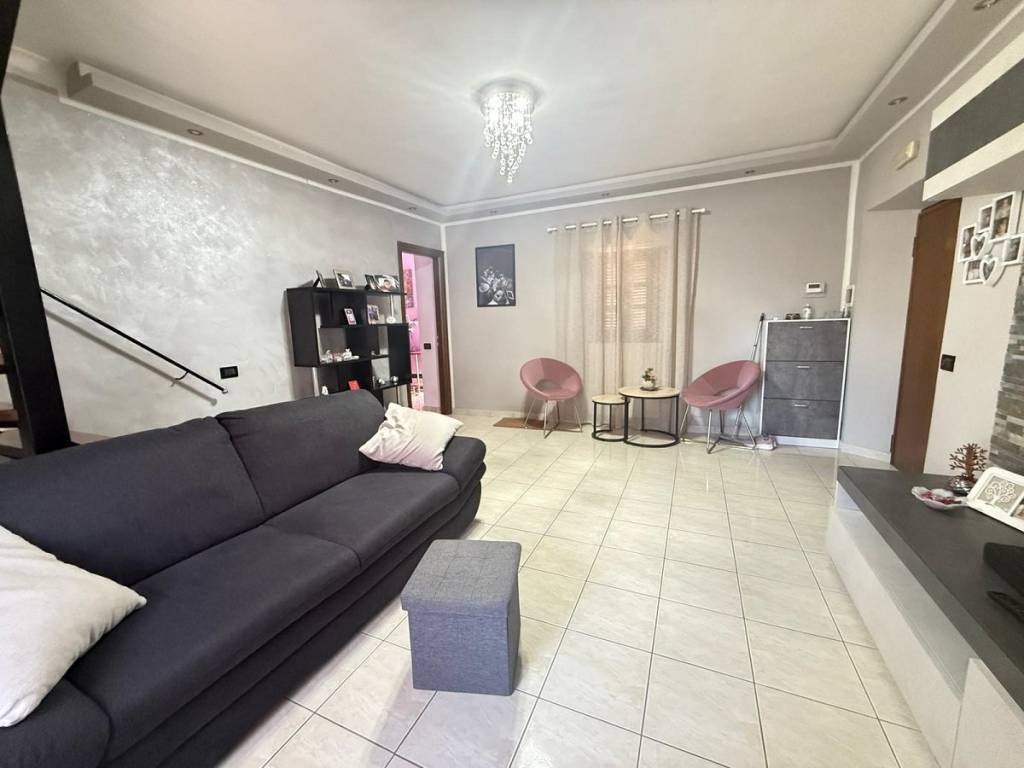 casa indipendente in vendita a Giove