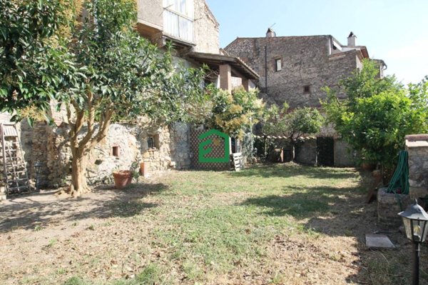 appartamento in vendita a Giove