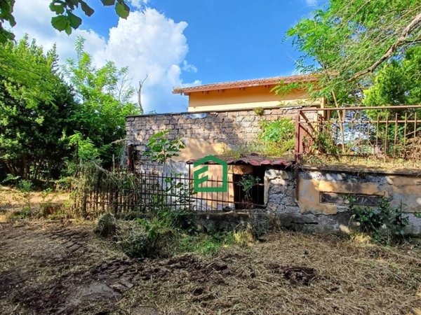 casa indipendente in vendita a Giove