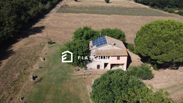 casa indipendente in vendita a Giove