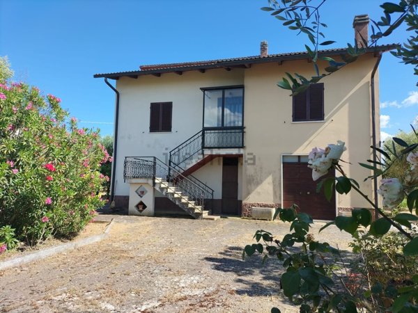 casa indipendente in vendita a Giove