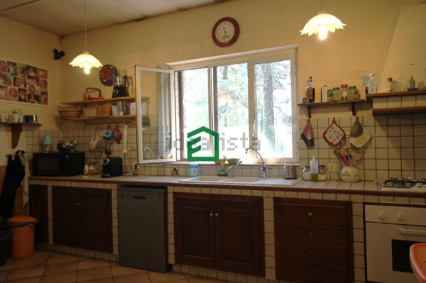 esavano in vendita a Giove