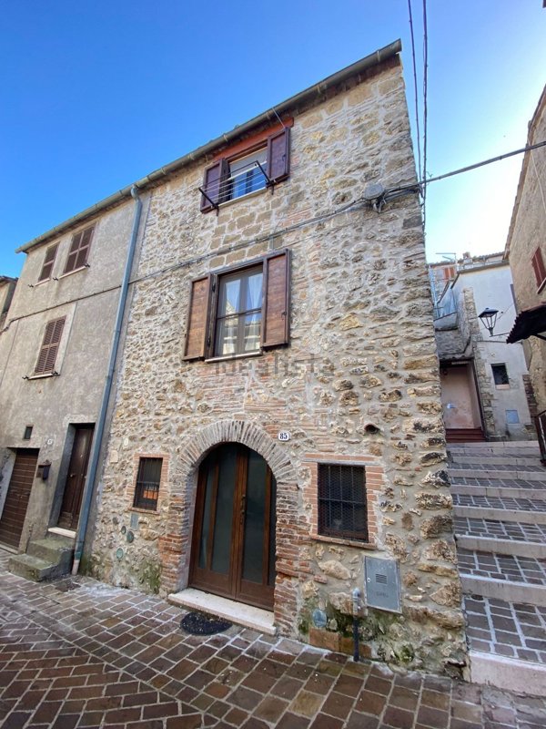 appartamento in vendita a Giove