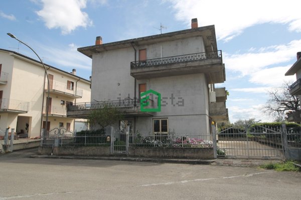 appartamento in vendita a Giove