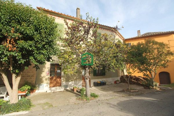 appartamento in vendita a Giove