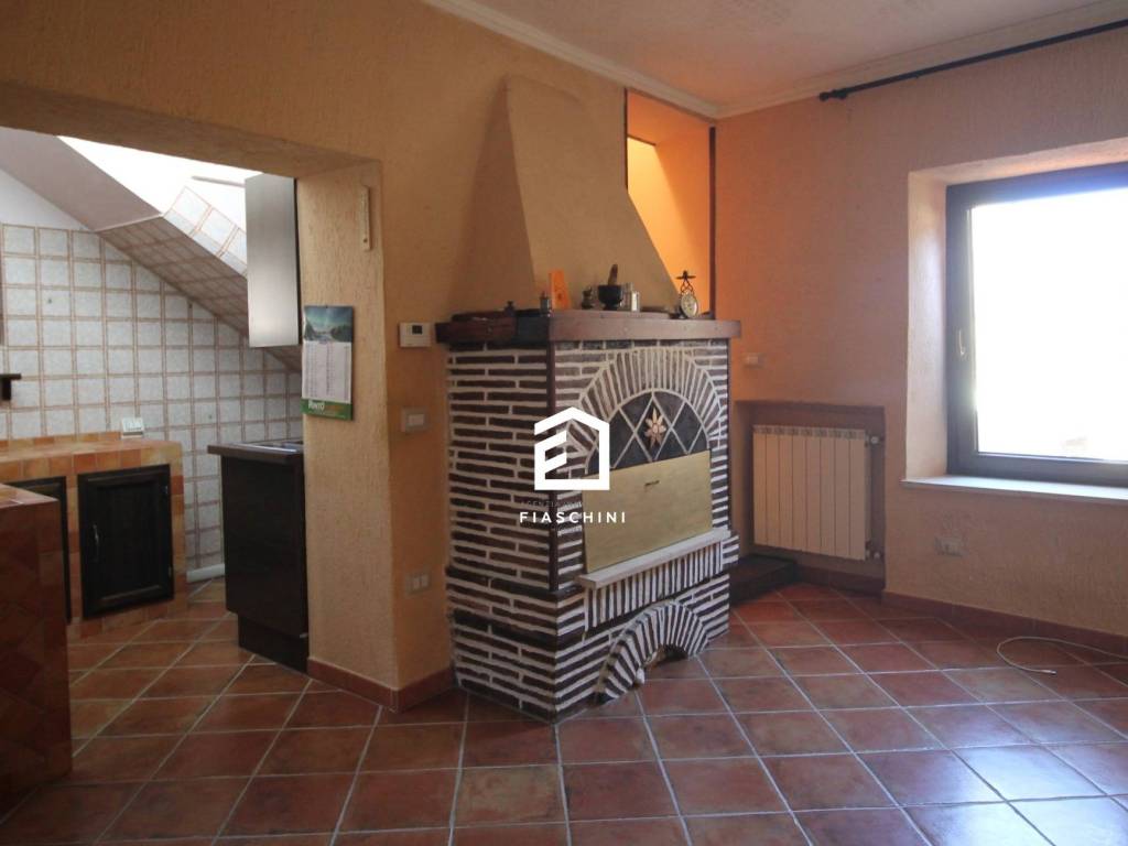 appartamento in vendita a Giove