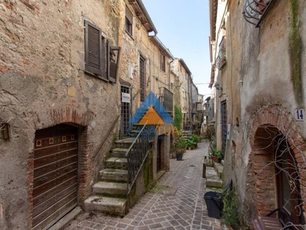 casa indipendente in vendita a Giove