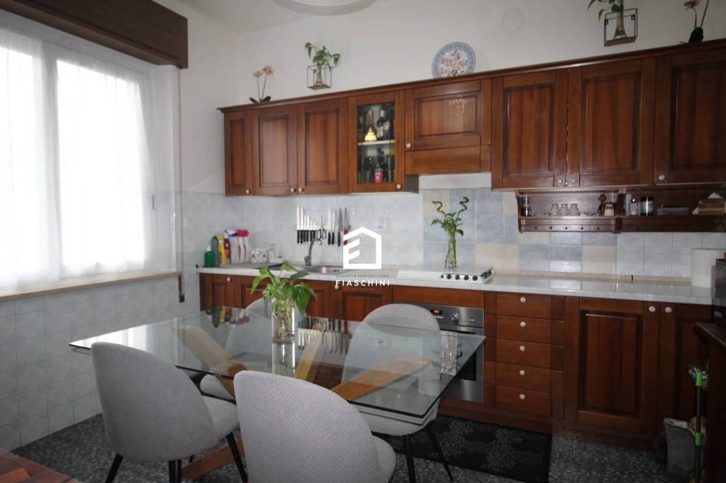 appartamento in vendita a Giove