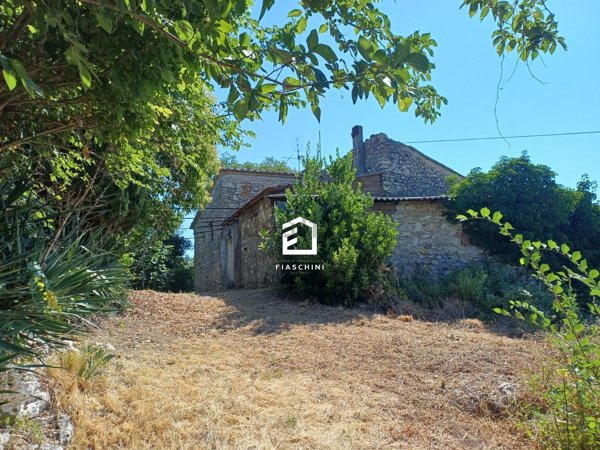 casale in vendita a Giove