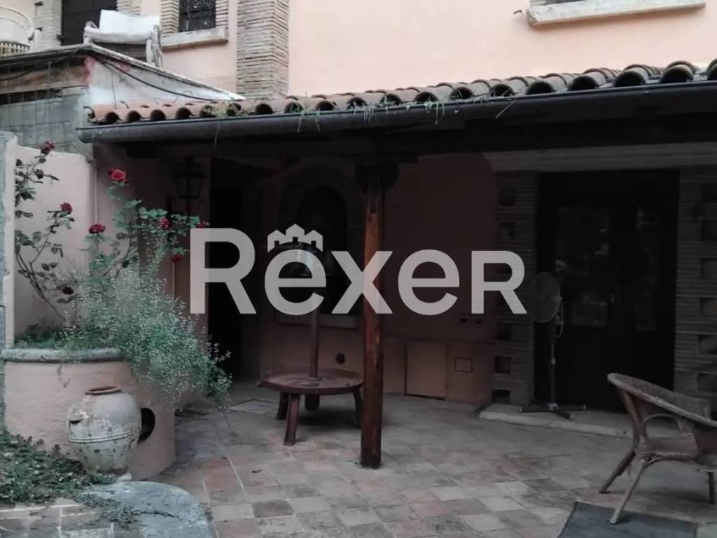 casa indipendente in vendita a Giove
